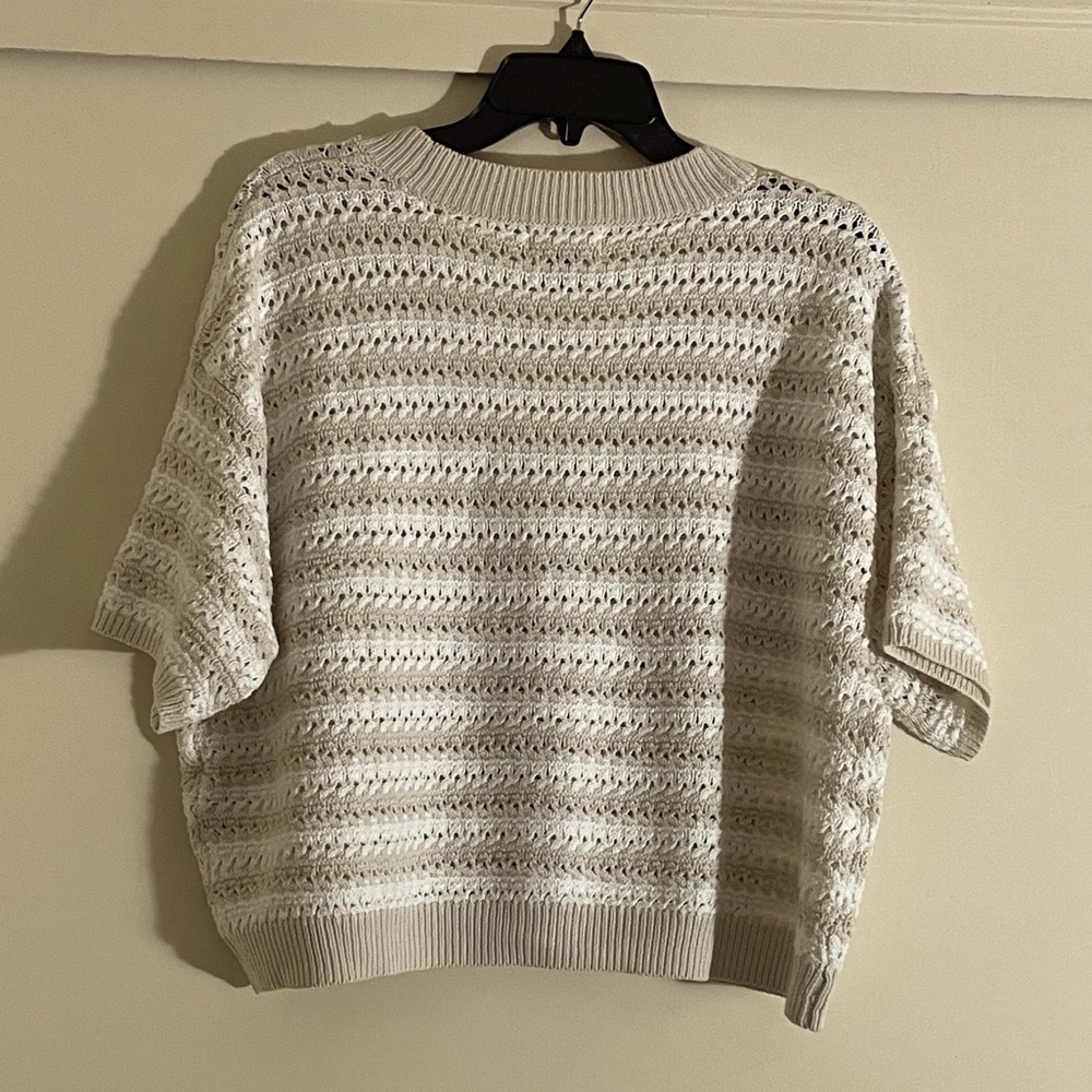 Chic Cream Button-Front Cardigan - Picture 3 of 3